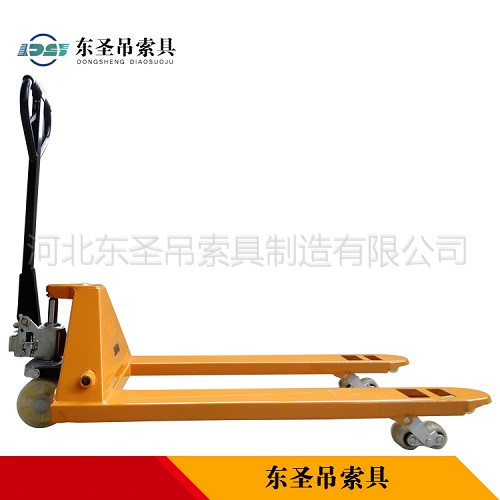 小型手动叉车“出身来历”厂家告诉你