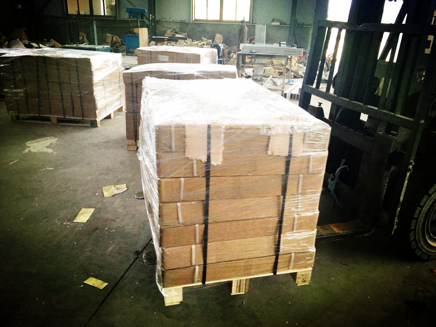 石材夹具外贸出口产品严格打包列举例子供参考--河北东圣吊索具制造有限公司--吊装带|白色吊装带|彩色吊装带|柔性吊装带