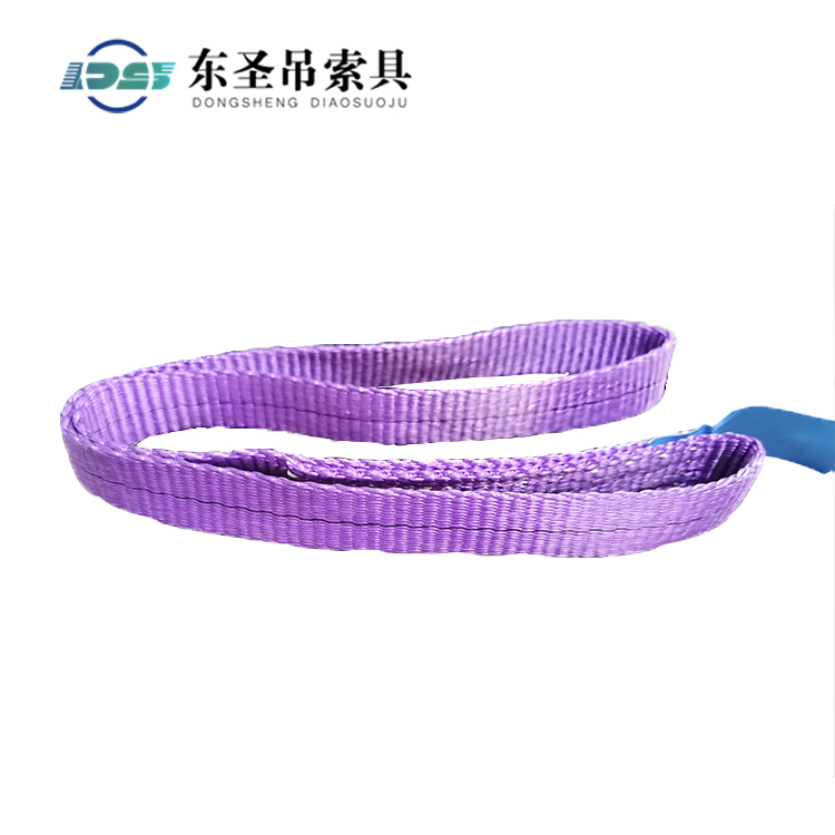 在特殊环境中进行起重作业需要选择合适的吊装带